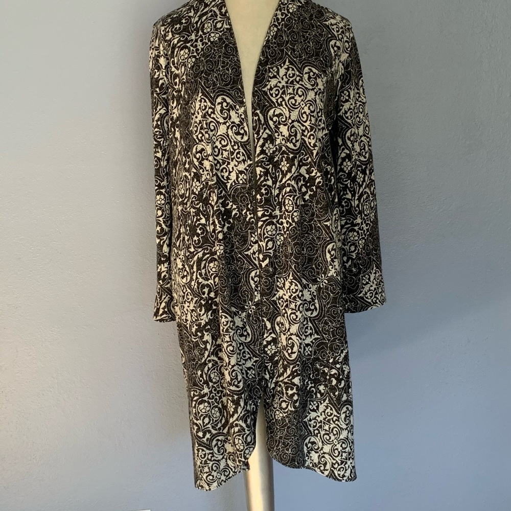 Sz L Nally & Millie cardi/coat w/ a touch of shine